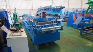 Machine de formage à froid automatique pour tuiles de toiture en acier coloré double couche, profilés <span class=keywords><strong>IBR</strong></span> et tôles ondulées - Product Image 3