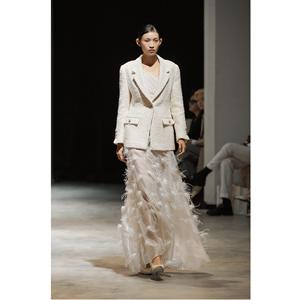 Nouvelles Blouses et Chemises de Luxe pour Femmes LUSTROUS VEIL SHIRT Col Mandarin Longueur Entière Coupe Classique Blouses et Chemises Florales en Dentelle - Product Image 3