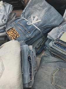 Hochwertige Designer-Marken Herren-Jeans Hosen Winter Gebrauchte Kleidung Ballen Niedriger MOQ Großhandel Meistverkaufte Herrenbekleidung - Product Image 5