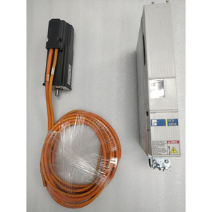 Moteur AC MKD041B-144-GG1-KN et contrôleur DKCXX.3-040-7 - Product Image 1