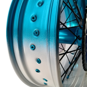 Ensemble de roues à rayons Supermoto 16/17 pouces, jante bicolore bleu et blanc, avant et arrière, pour Gas Gas EC <span class=keywords><strong>2022</strong></span> - Product Image 2