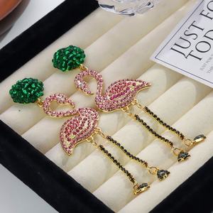 Pendientes de Flamenco Estilo Europeo Americano con Incrustaciones de Diamantes, Borla Larga, Diseño Creativo de Lujo Ligero para Regalo - Product Image 6