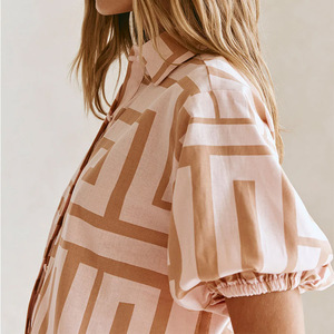 Shorts a maniche corte con stampa geometrica di lusso estate su misura due pezzi Set di <span class=keywords><strong>pantaloncini</strong></span> di lino di alta qualità da <span class=keywords><strong>donna</strong></span> - Product Image 5