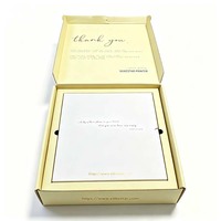 Livre souvenir personnalisé pour bébé avec cadre photo, couverture rigide, livre des étapes importantes de la première année du bébé, impression en usine