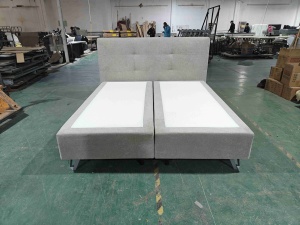 <span class=keywords><strong>Sommier</strong></span> tapissé moderne avec pieds métalliques géométriques, lit d'hôtel haut de gamme rembourré, personnalisable, fourniture directe usine OEM - Product Image 4