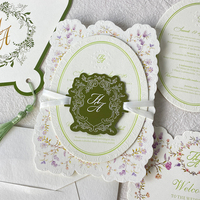 Luxe wit olijfgroen botanisch gouden textuurpapier huwelijksuitnodiging set waaier kwast laser gesneden folie op maat bedrukt