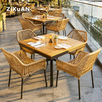 Tables d'extérieur, mobilier de patio, fauteuils, chaises de jardin et de restaurant, table basse de bistrot, chaise nordique de café, ensemble de table à manger de luxe