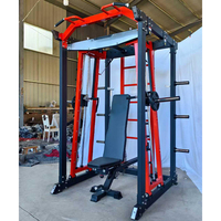 Machine multifonctionnelle : Presse pectorale en colonne, Smith Machine, Power Rack, Presse pectorale convergente, Smith Machine avec Power Rack