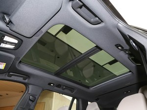 <span class=keywords><strong>XC90</strong></span> PHEV 2026 : Batterie de 18,831 kWh, autonomie totale de 1329 km et 303 ch, SUV électrique de luxe à transmission intégrale - Product Image 6