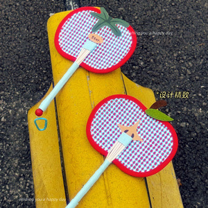 Ventilador de Paja con Diseño de Manzana y Gancho para Colgar en la Bolsa, Ventilador Redondo Unisex para Adultos, Refrescante para el Verano - Product Image 3