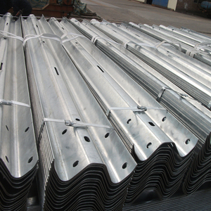 Chine usine Offre Spéciale Aashto M180 Q235 Q355 galvanisé W faisceau autoroute garde-corps de sécurité routière avec <span class=keywords><strong>accessoires</strong></span> - Product Image 4