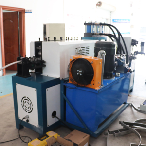 <span class=keywords><strong>CNC</strong></span> tự động tự động ống sắt kẹp khung phẳng tạo thành máy - Product Image 4