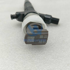 หัวฉีดน้ำมันเชื้อเพลิงคอมมอนเรล 23670-09350 สำหรับเครื่องจักรก่อสร้าง 1KD-FTV 2KD-FTV เครื่องยนต์รถขุด อะไหล่ 2367009350 - Product Image 3