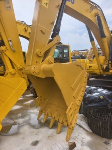 Excavadora CAT 323GC Usada en Buen Estado, Excavadora de Orugas Mediana Caterpillar 323GC, Cumple con el Estándar de Emisiones Tier 3 para Exportación - Product Image 5
