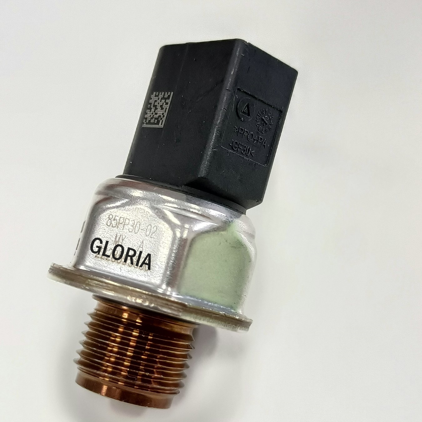 総05 LEPSIM（レプシィム）の「キレイめタックテーパードパンツ