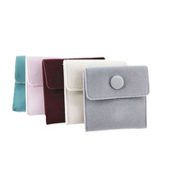 Pochette de rangement pour bijoux en velours flanelle double face avec fermeture à pression, multi-usages pour bagues, bracelets, pochettes à bijoux de luxe en fausse fourrure
