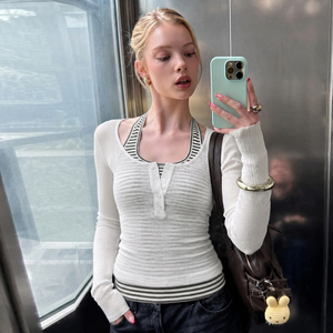Ensemble deux pièces pour femme : Camisole à col halter rayée style coréen et T-shirt Henley à manches longues pour le début de l'automne - Product Image 1