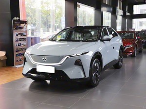 Miglior Prezzo Nuovo Veicolo Elettrico Mazda EZ60 con Autonomia di 600 km, SUV 5 Porte 5 Posti, Edizione Smart Drive 2026 Changan Mazda EZ-60 - Product Image 2