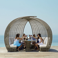Sofá Cama Moderno para Patio con Estructura de Aluminio y Ratán, con Mesa de Centro, para Exteriores y Hoteles, Canadá