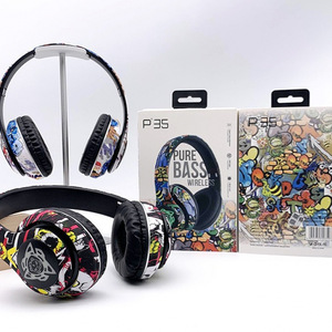 Audífonos Inalámbricos P35 Over-Ear para Juegos con Luz RGB y Carga Tipo C - Product Image 3