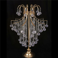 Centre de table de mariage en fer électro-plaqué or argent avec pendentifs en acrylique, support à fleurs, décorations florales européennes