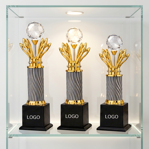 Trofeo Deportivo Atractivo con Diseño Creativo, Grabado con Impresión UV, Diseño Portátil, Disponible en Tres Tamaños - Product Image 1