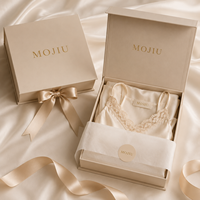 Boîte cadeau de lingerie à fermeture magnétique en gros avec ruban en satin, emballage rigide en carton recyclable, pliable, logo personnalisé OEM
