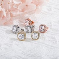 Boucles d'oreilles clous carrées en laiton doré et argenté luxueux avec zircon halo et micro-pavé, idéales pour le hip-hop et les soirées