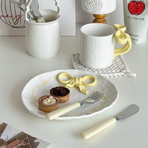 Novelty Bow Ceramic Coffee Mug Cute Bowknot Porcelain Tea Cup and Dessert Plate - Product Image 2
