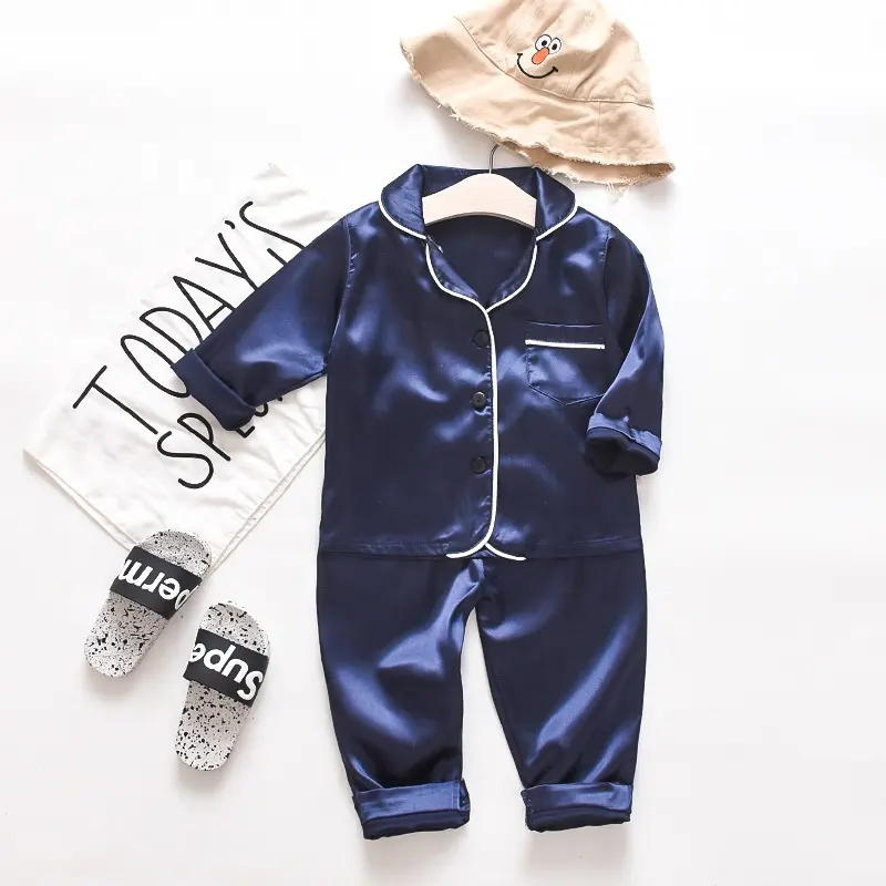 2021 Neue Kinder kleidung Baby Pyjama Sets für Jungen Mädchen Einfarbige Outfits Set Langarm Bluse Tops Shorts Nachtwäsche Pyjama