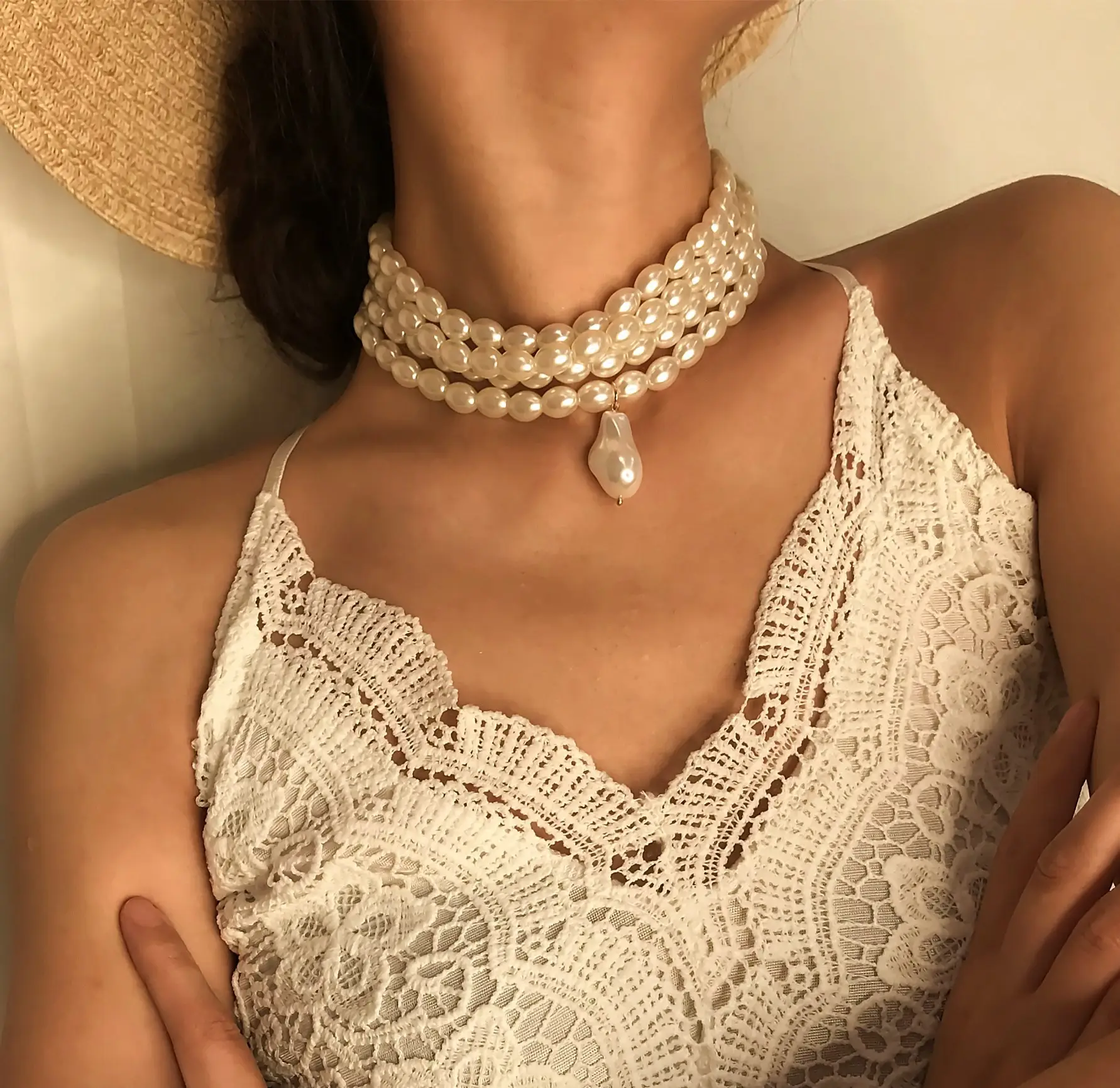 Collana di perline geometriche di moda collana con ciondolo di perle da donna multistrato semplice