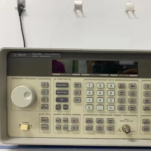 Keysight/ Agilent / HP 8648D sintetizzato generatore di segnali <span class=keywords><strong>RF</strong></span>, da 9 kHz a 4000 MHz - Product Image 1