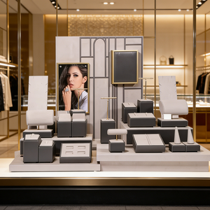 Conjunto de Exhibidores de Joyería de Diseño Moderno para Tienda - Product Image 5