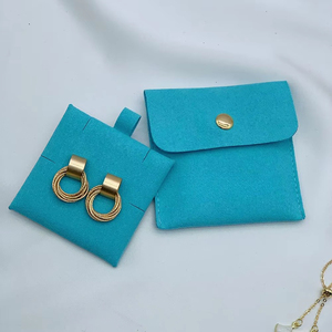 Bolsa de Embalaje Cuadrada Portátil de Gamuza Personalizada al por Mayor con Broche para Joyería, Soporte para Anillos, Pendientes, Collares y Pulseras - Product Image 2
