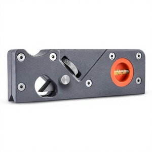 Cepillo de mano para refilar bordes a 45 grados, cepillo de bisel de aleación de aluminio con nivel de burbuja, herramienta manual de desbarbado para carpintero - Product Image 3