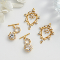 Nouveau design de bijoux de mode, perles de cœur délicates, perles de zircon, breloques en laiton pour la fabrication de bijoux