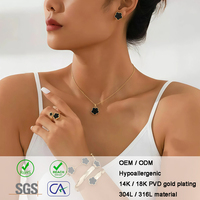 Ensemble de bijoux pour femme le plus vendu : collier, bracelet, bague et boucles d'oreilles clous en alliage émaillé avec pendentif fleur, cinq pièces