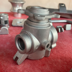 OEM Độ chính xác gia công thép bền các bộ phận máy móc nông nghiệp dễ uốn sắt cát đúc máy kéo máy bơm sắt đúc dịch vụ - Product Image 3