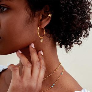 2025 Nueva alta calidad fina al por mayor 18K chapado en oro latón joyería perla encantos pendientes para mujeres regalos para mujeres - Product Image 5