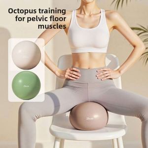 Ballon d'exercice en PVC mat avec logo personnalisé pour le yoga, le Pilates, la barre, les étirements, la musculation, l'entraînement du tronc, anti-explosion, gym, fitness - Product Image 2