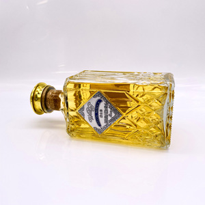Chai Thủy Tinh Nhà Cung Cấp Đầu <span class=keywords><strong>Vodka</strong></span> <span class=keywords><strong>70cl</strong></span> Đồ Uống Có Cồn Chính Hãng Cao Cấp Chai <span class=keywords><strong>Vodka</strong></span> Thủy Tinh Trong Suốt Cho Rượu - Product Image 2