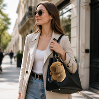 Porte-clés Capybara Assis Tendance Kawaii Zaves – Écologique, Durable, Idéal pour Sac d'École, Cadeau d'Anniversaire, Meilleure Vente, Doux et Rembourré