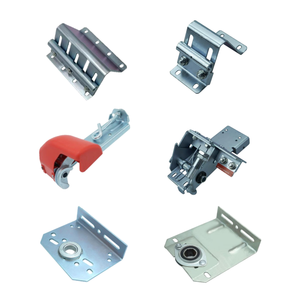 Supports <span class=keywords><strong>de</strong></span> rail <span class=keywords><strong>de</strong></span> <span class=keywords><strong>porte</strong></span> <span class=keywords><strong>de</strong></span> <span class=keywords><strong>garage</strong></span> en acier galvanisé à chaud, quincaillerie réglable pour portes sectionnelles <span class=keywords><strong>de</strong></span> 7 et 8 pieds, vente en gros - Product Image 4