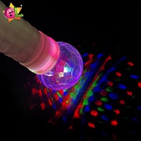 Produit Tendance 2026 : Baguette Lumineuse Astronaute à Fibre Optique avec Jouet Navette Spatiale en Plastique, Jouets Lumineux LED pour Filles 2026