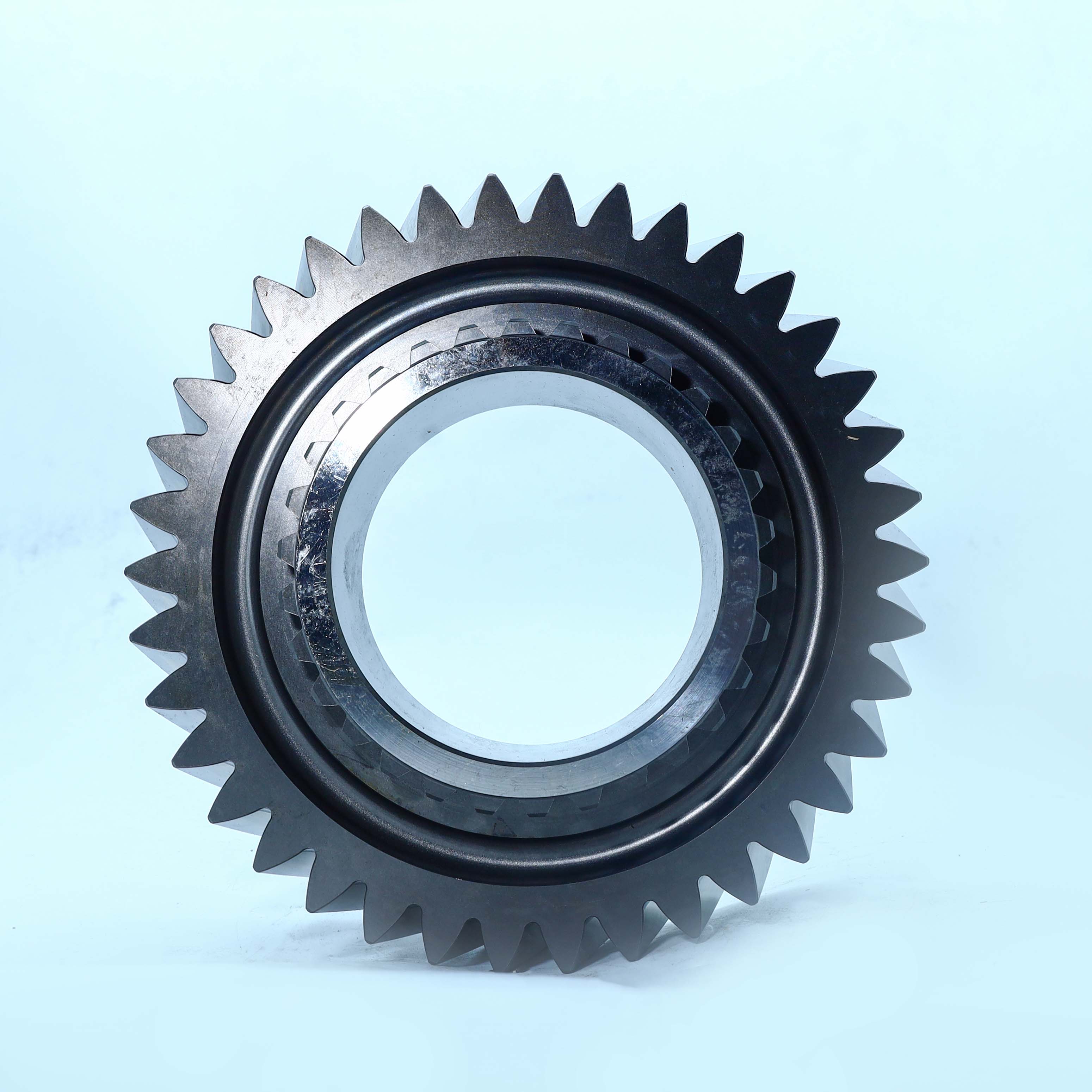 福  1316.304.002 ZF Gearbox Spare Part for HOWO, JAC, FAW Trucks