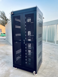 Eco Friendly 28 Position Liquid Cooled Server S21+HYD Enclosure Enterprise High Density <b>Computing</b> Hardware Cabinet Flow Machine - Product Image 2