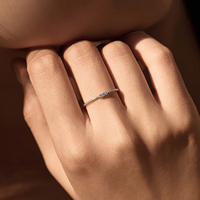 Bagues en Moissanite Empilables Géométriques Torsadées Exquises en Argent Sterling 925, Bijoux Fins Tendance pour Femme, Idéales au Quotidien