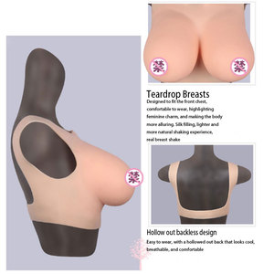 Prótesis de Seno de Silicona con Diseño Hueco en el Cuello, Sin Costuras, Invisible, para Crossdresser, Color Piel Desnuda, para Hombres - Product Image 4