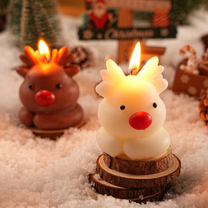 Bougie de Noël décorative en forme de cerf, bougies parfumées, cadeaux créatifs et souvenirs en bougies, fournitures de fête en gros - Product Image 2