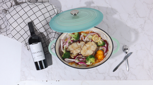 Casserole ovale <span class=keywords><strong>en</strong></span> <span class=keywords><strong>fonte</strong></span> émaillée bleu clair, 6,5 L, <span class=keywords><strong>cocotte</strong></span> pour tous les plats, antiadhésive, avec bouton <span class=keywords><strong>en</strong></span> acier inoxydable - Product Image 3